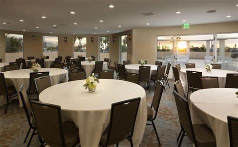 The Redondo Beach Hotel - Redondo Beach, CA - Wedding Venue