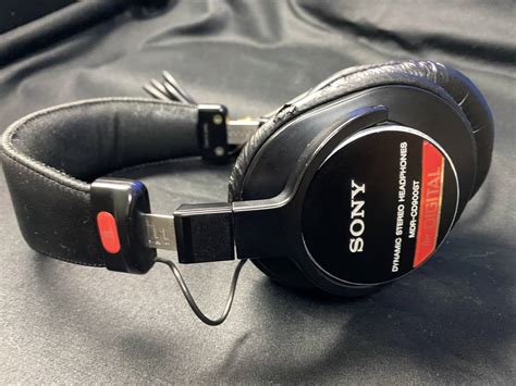 【傷や汚れあり】sony Mdr Cd900st For Digital ダイナミックステレオ ヘッドフォン 音出し確認済の落札情報詳細