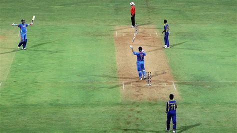 What We Remember: Dhoni's six to win the World Cup, 2011 | ESPNcricinfo