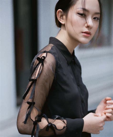 Chẳng thể rời mắt với 4 nàng hot girl sở hữu vẻ đẹp cổ điển và cực nữ tính