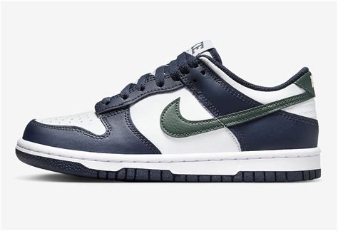 Nike Dunk Low GS Obsidian Vintage Green HF5177-400