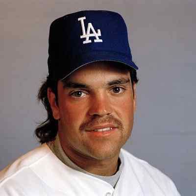 Mike Piazza Net Worth Updated November 2024 Age Bio Wiki