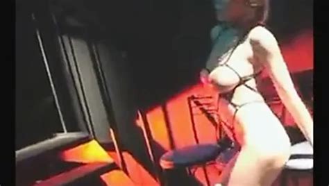 Japanische Mikro Bikini Tänzer Mana Suguira Daiya Mizusaw xHamster