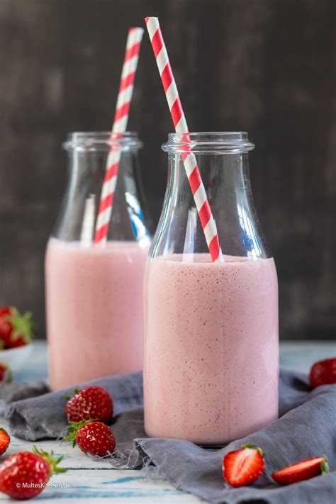 Erfrischender Buttermilch Smoothie Mit Erdbeeren Recipe Smoothie