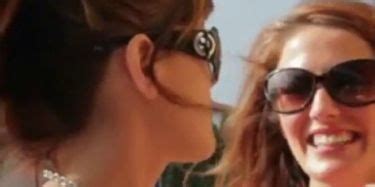 Amateur Womans Naked In Public Tnaflix Porn Videos