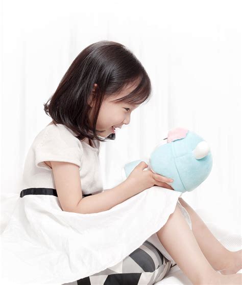 Xiaomi Mi Bunny MITU Smart Story Machine: full specifications, photo ...