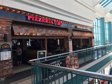 Uno Pizzeria Grill At Destiny Usa Closes Suddenly On New Year S Day