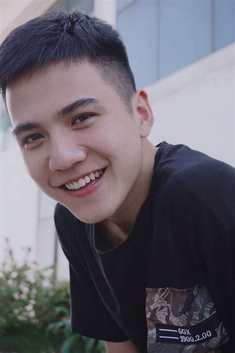 Hot Boy C C D N M Ng Y U M N Nh T N M P B O D N Tr