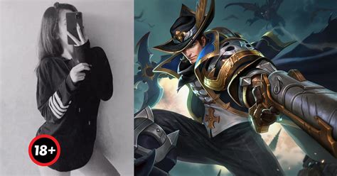 Hot Girl Li N Qu N Khoe Chu I Win K M H Nh Ng I Th T Tuy Nhi N C Ng Ng M Ng Ch Ph N