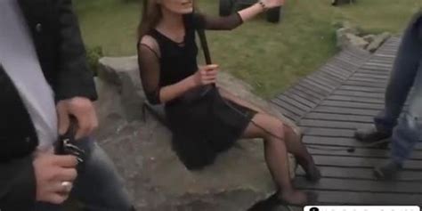 Amazing Threesome With Two Super Hot Babes Tnaflix