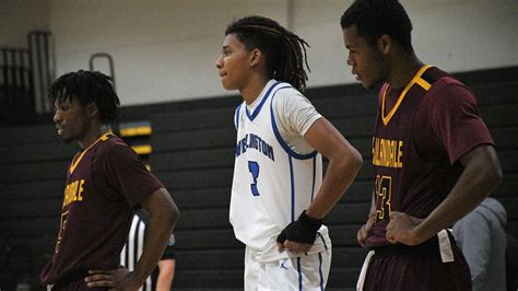 Transfer Portal: Wing Elyjah Freeman to visit Tennessee