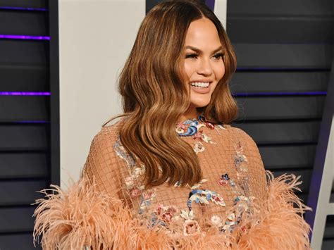 Chrissy Teigen Biography Age Height Weight Husband Net Worth Education Career And More