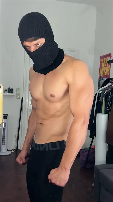 Masked Hunk Flexing His Muscles In A Tight Leggings Gay Amateur Amateur Porn Xhamster