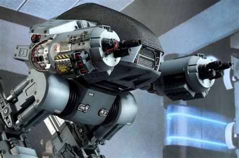 Hot Toys 推出 比例 Robocop 系列玩偶 A Day Magazine