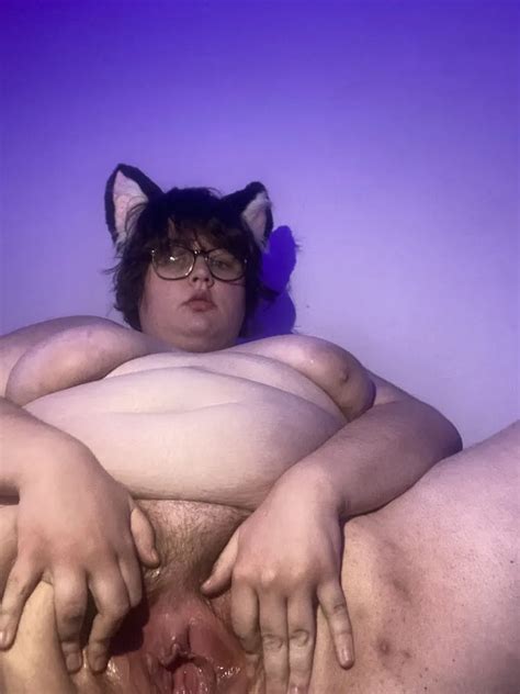 BBW Cat Girl Smoking Spitting On Tits 16 Nude Pics XHamster