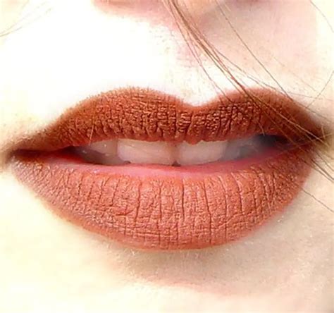 10 Tips For The Nude Make Up Look