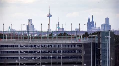 Skurriler Prozess Paar Hat Sex In K Lner Parkhaus Tausende Euro Sachschaden