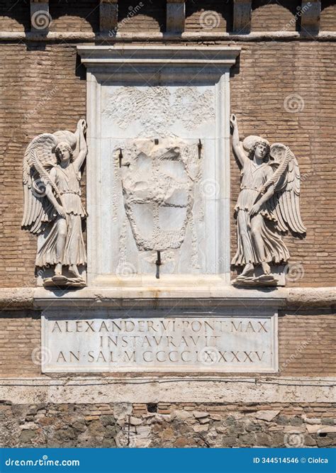 The ancient Strohmeyer family crest was found in a castle 12