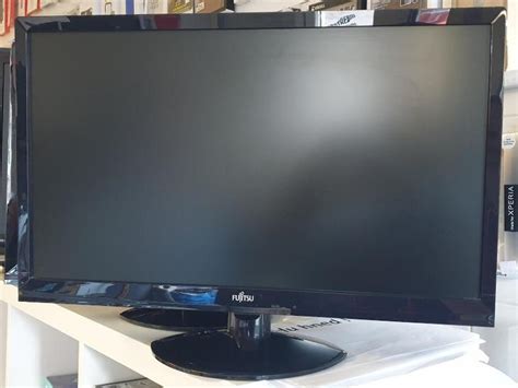 LED monitor 21,5" Fujitsu L22T-3 LED / S26361-K1419-V160 | Aukro