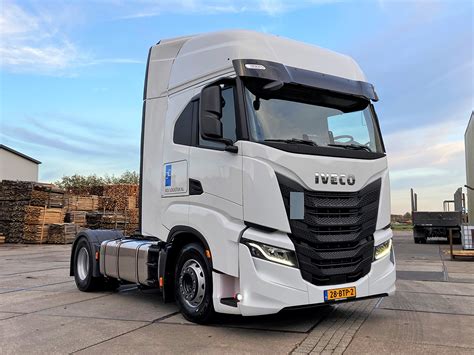 Transport Online Nieuwe IVECO S WAY Voor ADJ Logistiek BV Uit Cothen