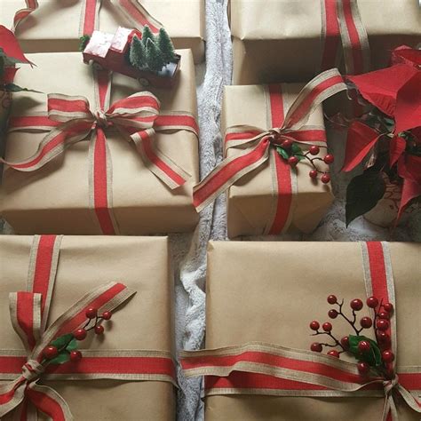 DIY Holiday Brown Paper Packages - The Design Twins