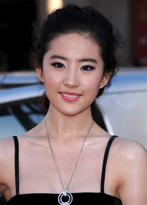 Sao M N T I S C V N To N Photo Bikini Beautiful Girl Bikini Girl Cute Bikini Girl Sexy