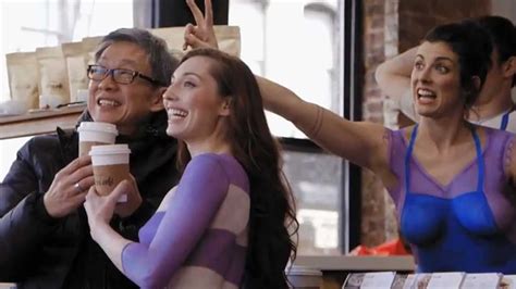 Bariste nude per Nestlé Il video GQ Italia