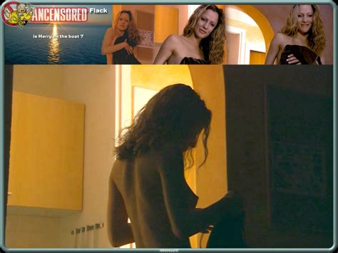 Is Harry on the Boat nude pics página