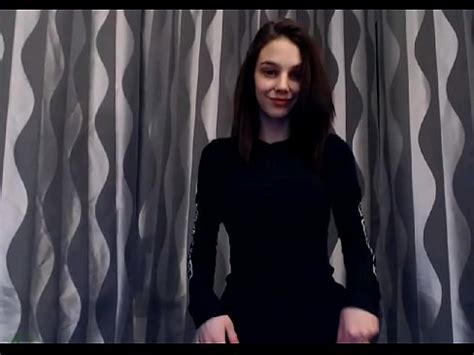 Smoking Romanian Beauty XVIDEOS