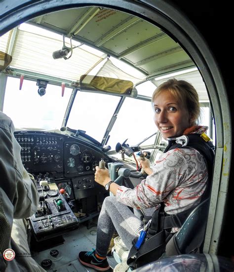 Ознакомительный полёт на месте второго пилота на самолёте АН-2 в Тюмени ...