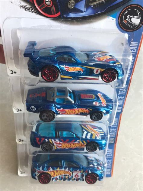Hot Wheels Race Team Set Rise N Climb Hobbies Toys Toys Games On Carousell