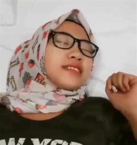 Bokep Indo Cewek Jilbab Horny Suka Ngentot - PASAR BOKEP - Bokep Bali