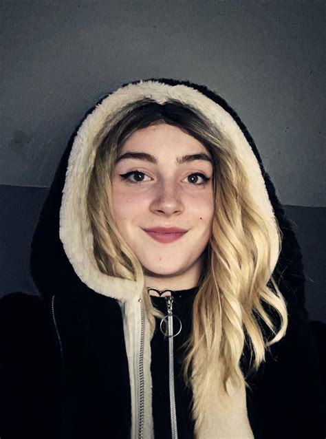 Two coats! 😍 : r/furporn