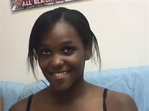 Sweet Ass Lesbian Amateur Duo Eat Each Other S Cunts Brunette Brunette Porn XHamster