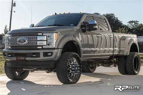 2019 FORD F450 PLATINUM