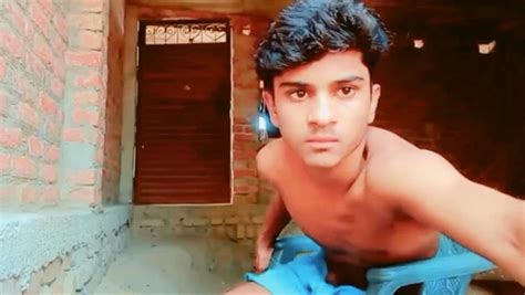 Salman Jock S Sexy Indian Desi Boy Mooth Video Gay Facesitting Porn Xhamster