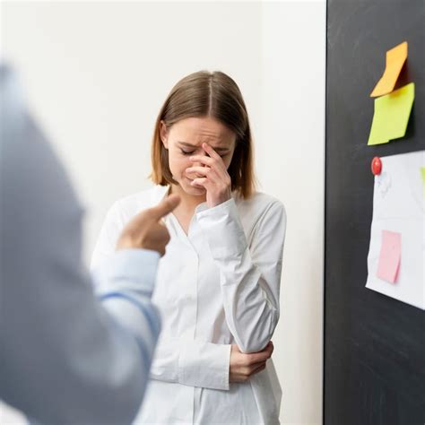 A Psicologia E O Ass Dio Moral Revista Mulheres Oficial