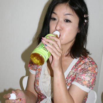 Beautiful Asian Brunette Chiyo Yamabe Spreads Her Hairy Slingshot In Front Of BF Photos