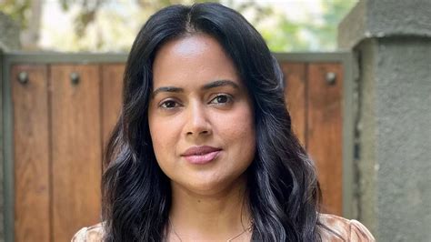 sameera reddy