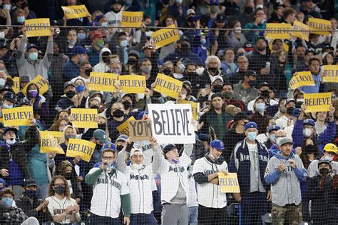 MLB Umpires Make HOW MUCH?!