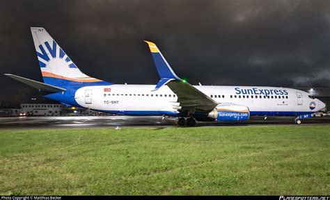 TC SNT SunExpress Boeing 737 8HC WL Photo By Matthias Becker ID