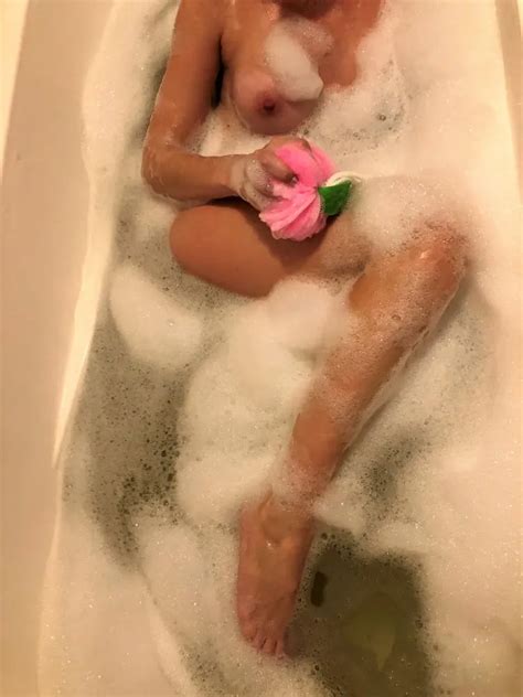 Rate My Sexy Wet Ass And Boobs Nude Pics XHamster