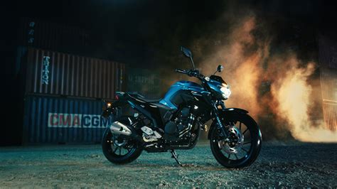 Todo llega. Y llega con todo. - Nueva YAMAHA FZ25
