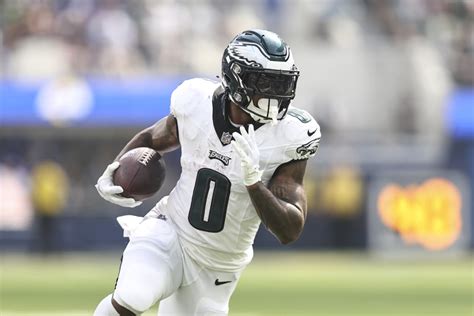 Dandre Swift Is Loving What Hes Seeing From The Chicago Bears The Spun