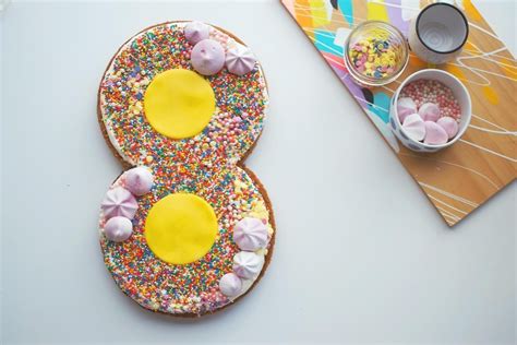 Free Number 8 Cake Download Free Number 8 Cake Png Images Free