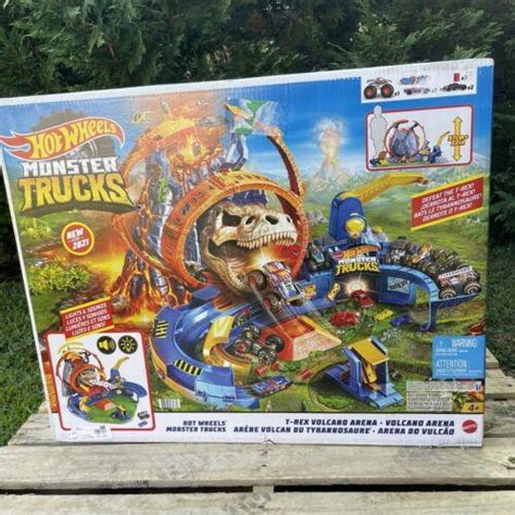Limited Edition Hot Wheels Monster Trucks T Rex Volcano Arena Playset Gyl