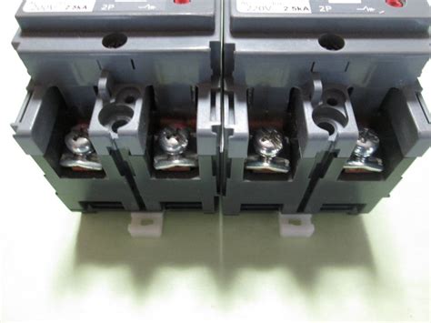 サーキットブレーカ Panasonic BBW 30C 10Aと20Aの2個組 品 安全ブレーカー 売買されたオークション情報yahooの商品情報をアーカイブ公開 オークファン