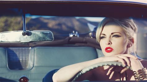 Beauty Girl Blonde Look Car Wallpaper X