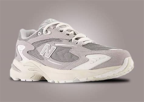 The New Balance 725 Grey Releases On April 25th - Sneaker News