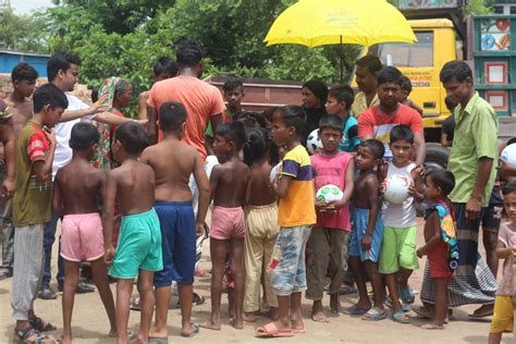 Bangladesh – Korail Bosti | Ball To All